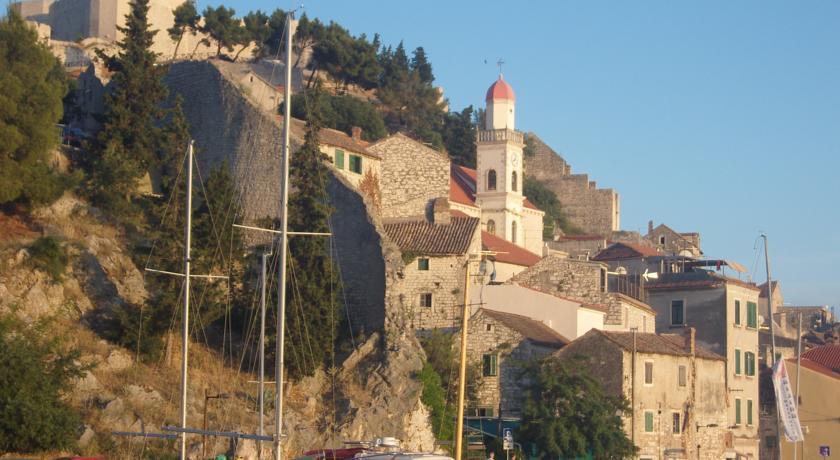 Ana Apartment Sibenik Bilik gambar